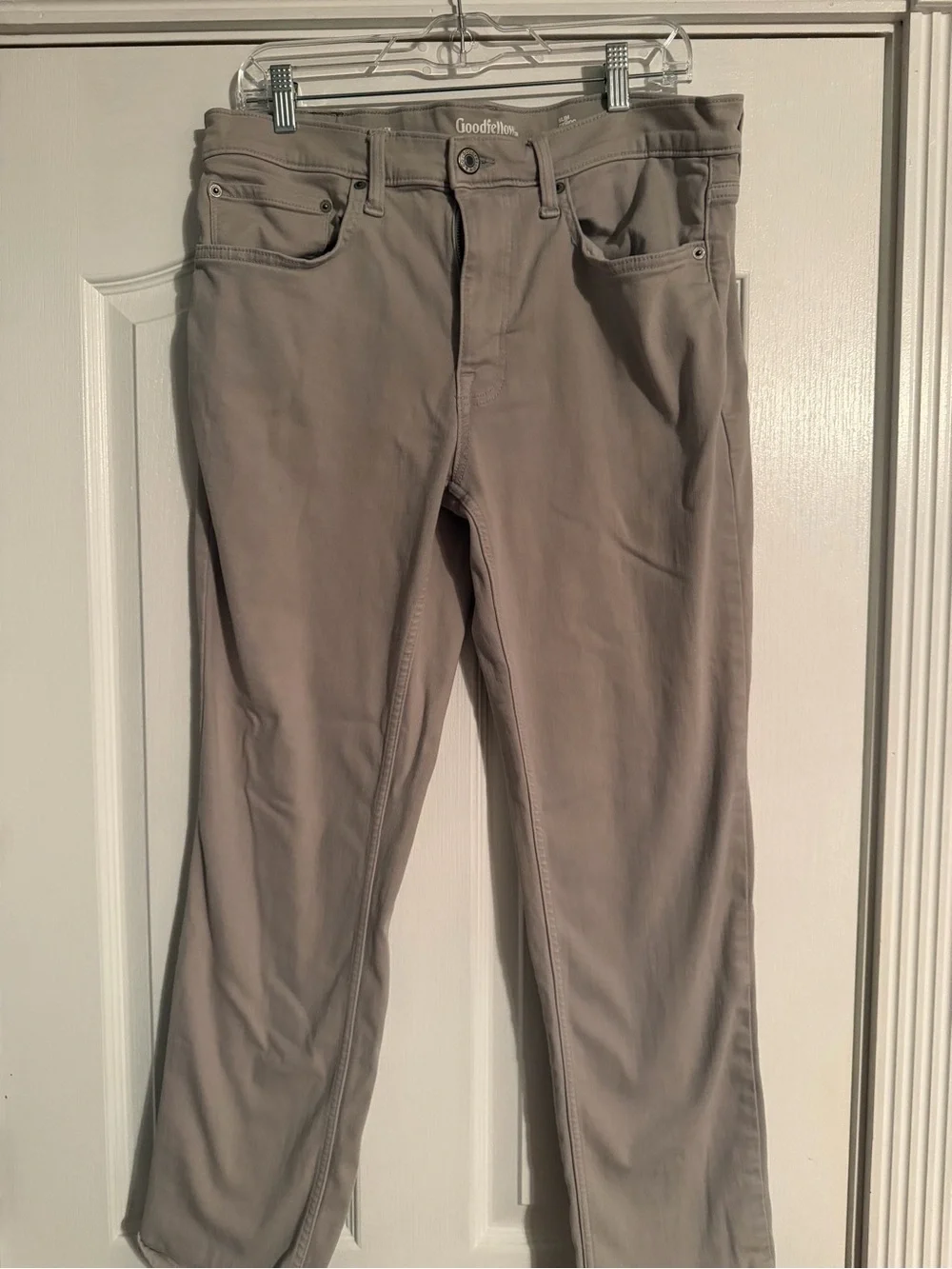 Goodfellow & Co Women's Straight-Leg Jeans in Taupe